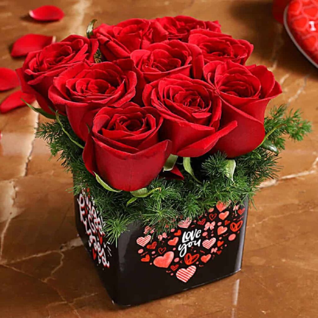 گل سرخ از محبوب ترین هدیه های روز عشق